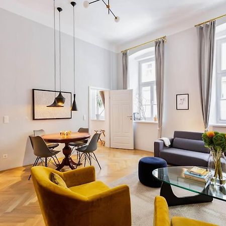 Center Apt In Best Area Near Park & Danube 20'To Airport Apartment Viena Exterior foto