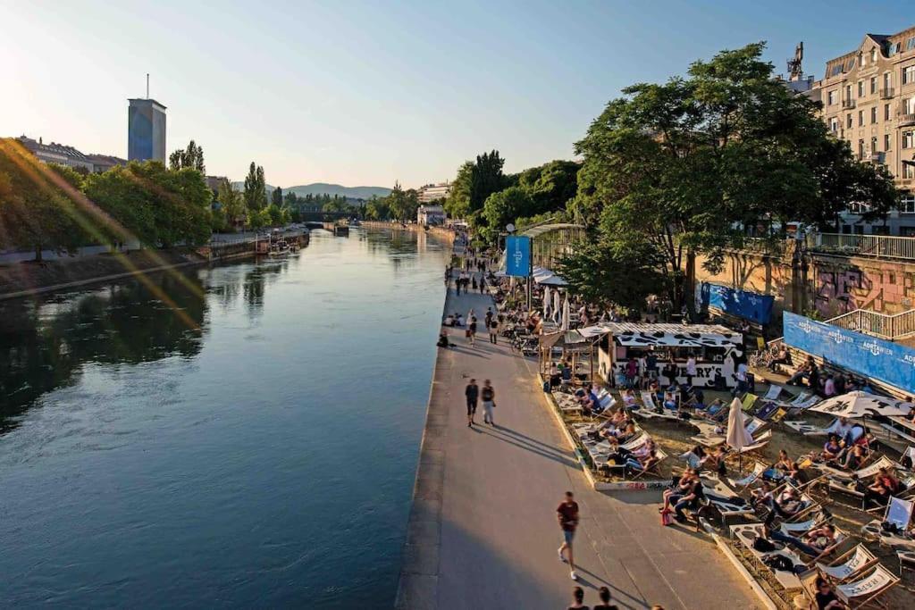 Center Apt In Best Area Near Park & Danube 20'To Airport Apartment Viena Exterior foto